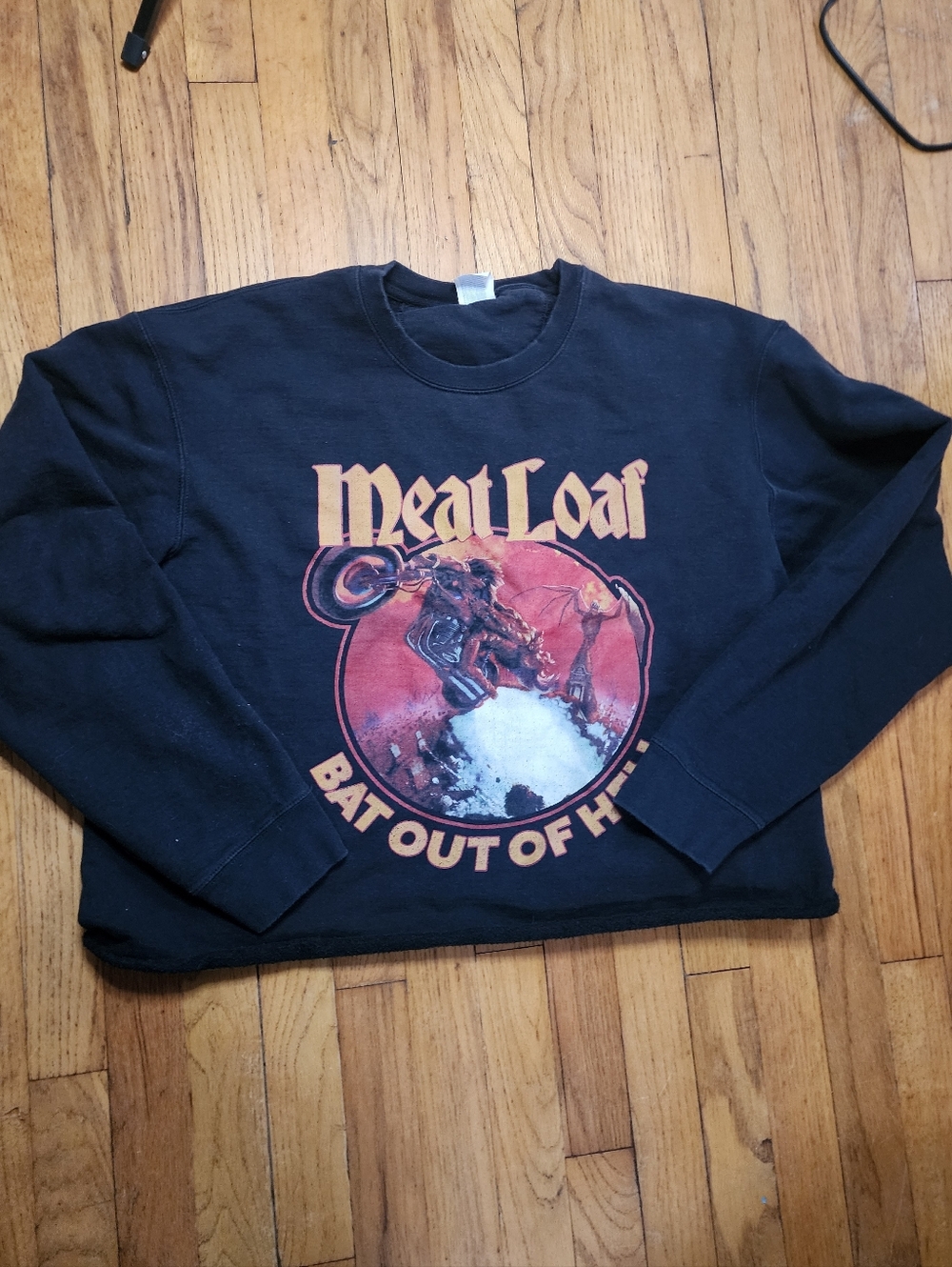 Meatloaf Black Graphic Cropped Sweatshirt - Bat Out of Hell